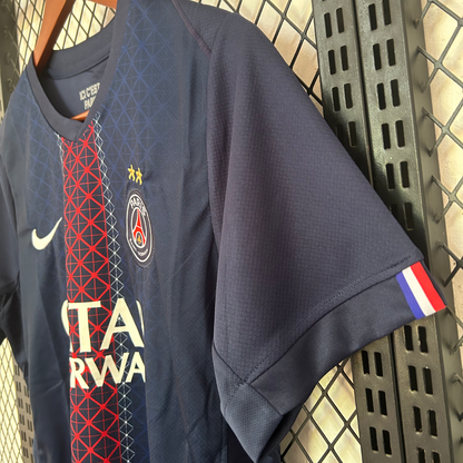 Maillot Paris Saint-Germain Domicile détail