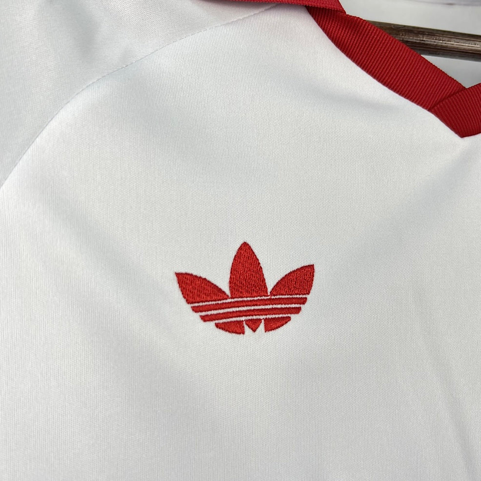 Maillot FC Séville Enfant 2026/2027 détail