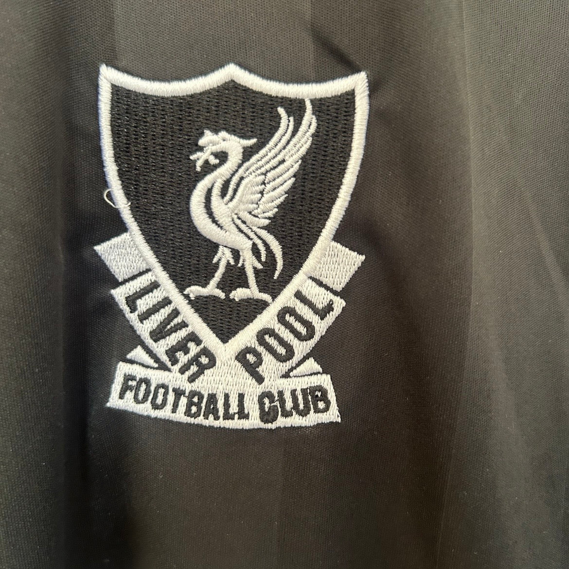 Maillot Liverpool LFC Domicile 2026/2027 détail col