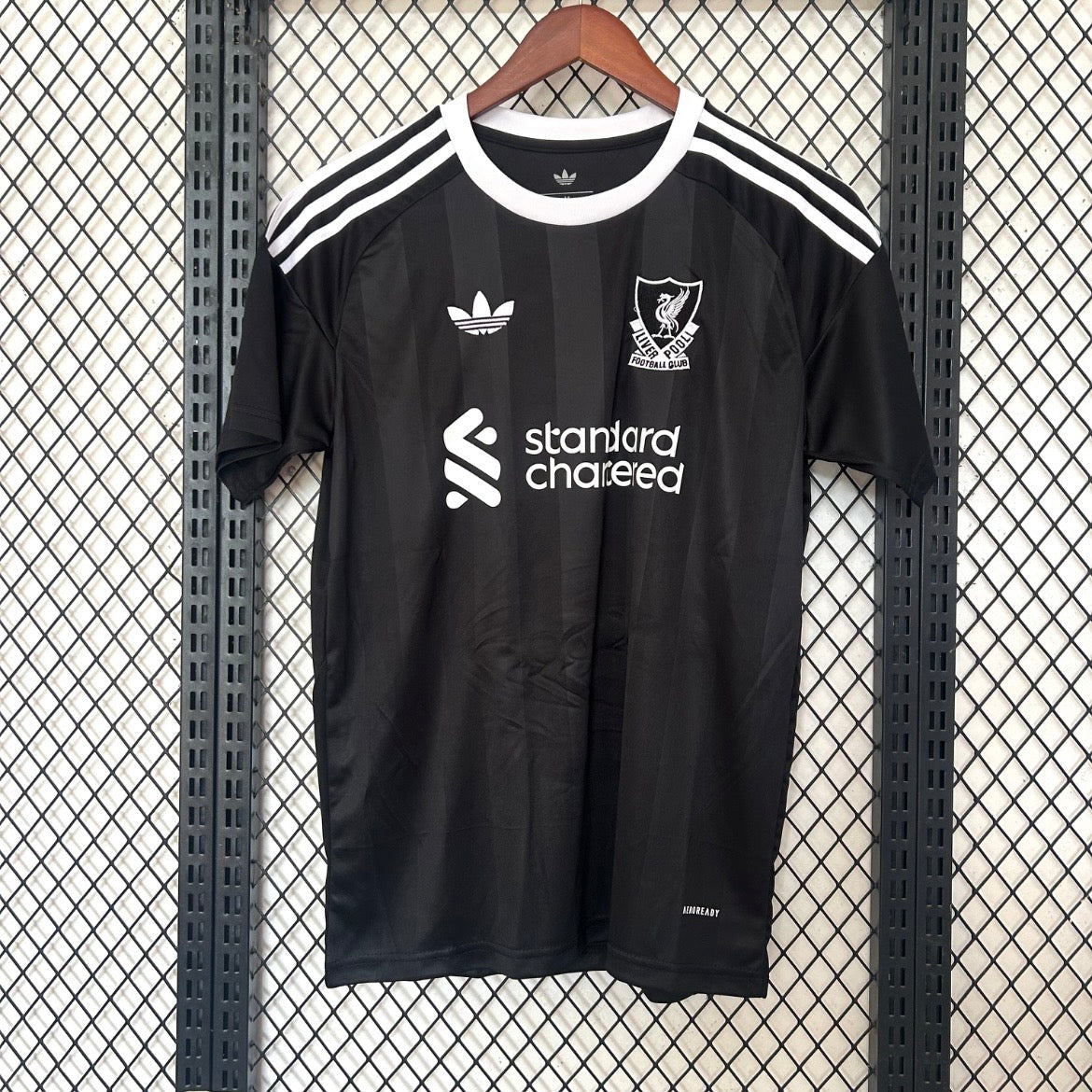 Maillot Liverpool LFC Domicile 2026/2027 vue face Reds