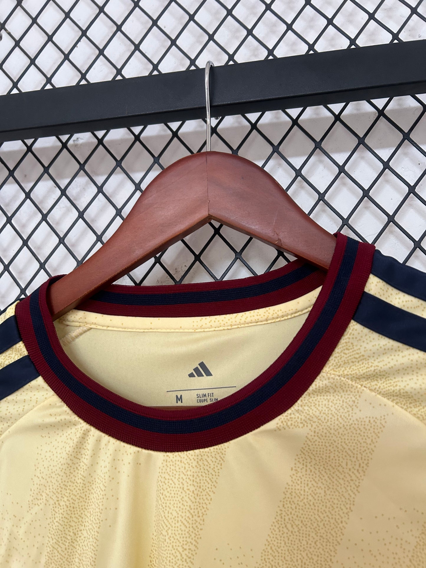 Maillot Arsenal AFC Extérieur 2026/2027 | Flocage Offert