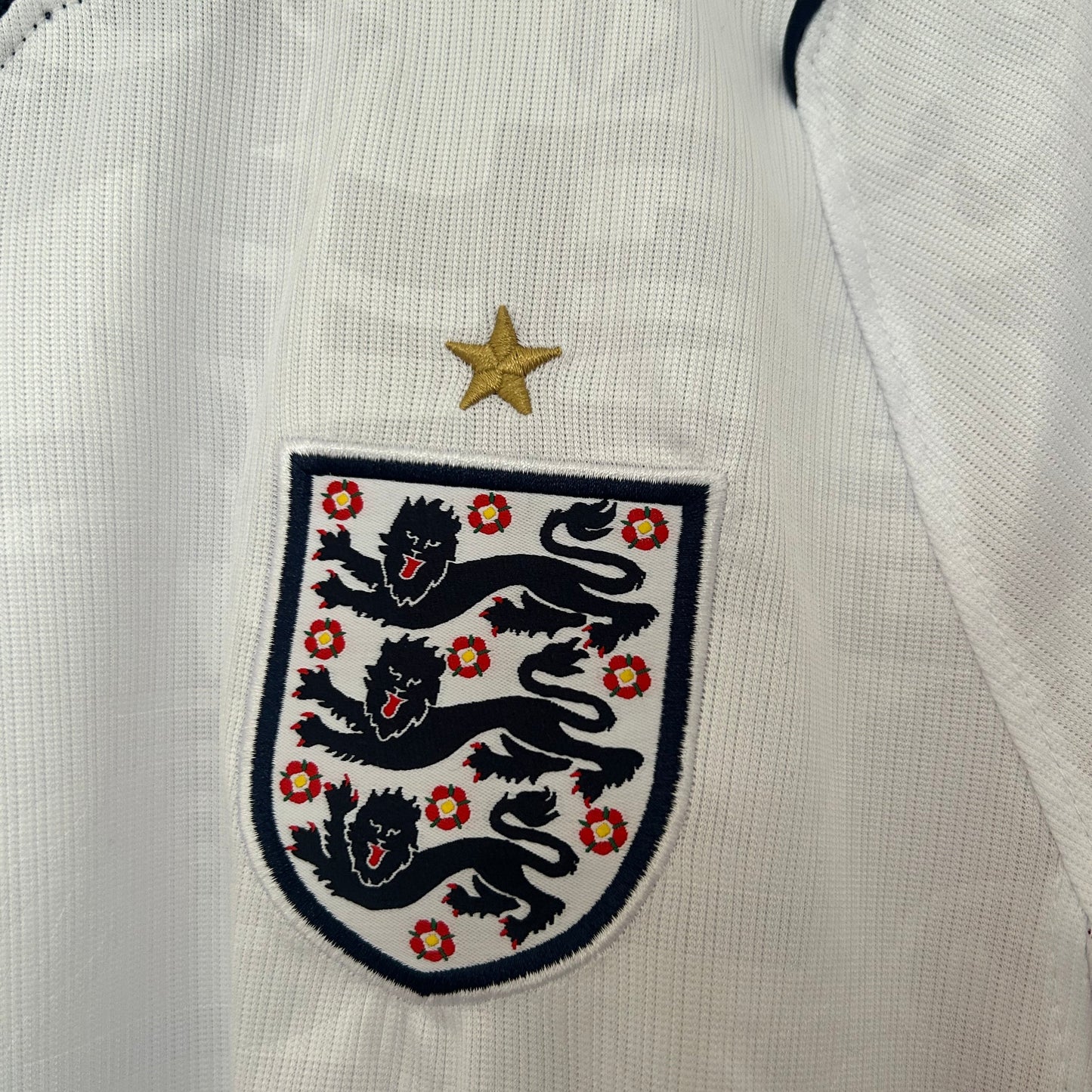 Maillot Angleterre Domicile 2026 détail col