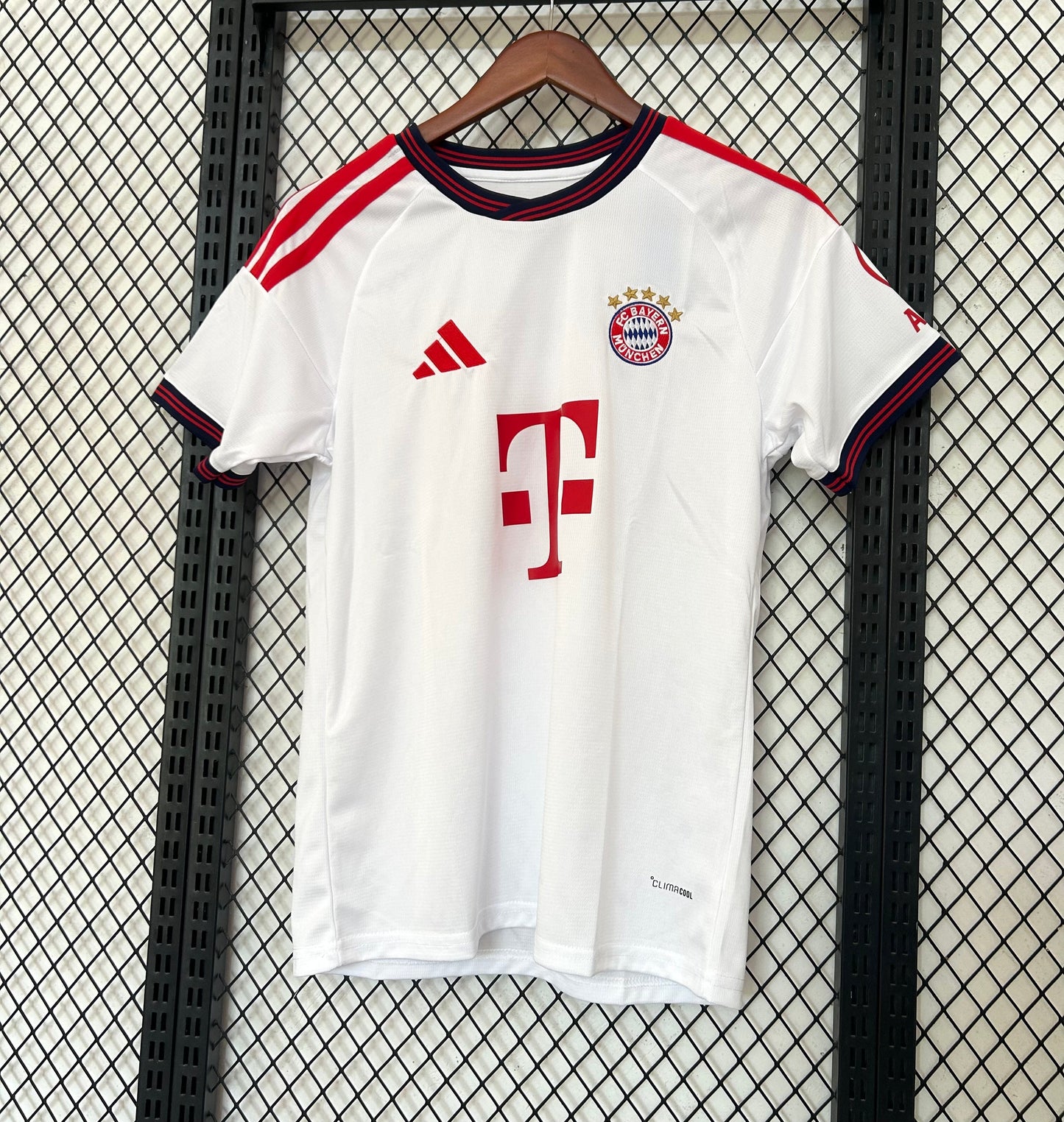 Maillot Bayern Munich Extérieur 2026/2027 vue face