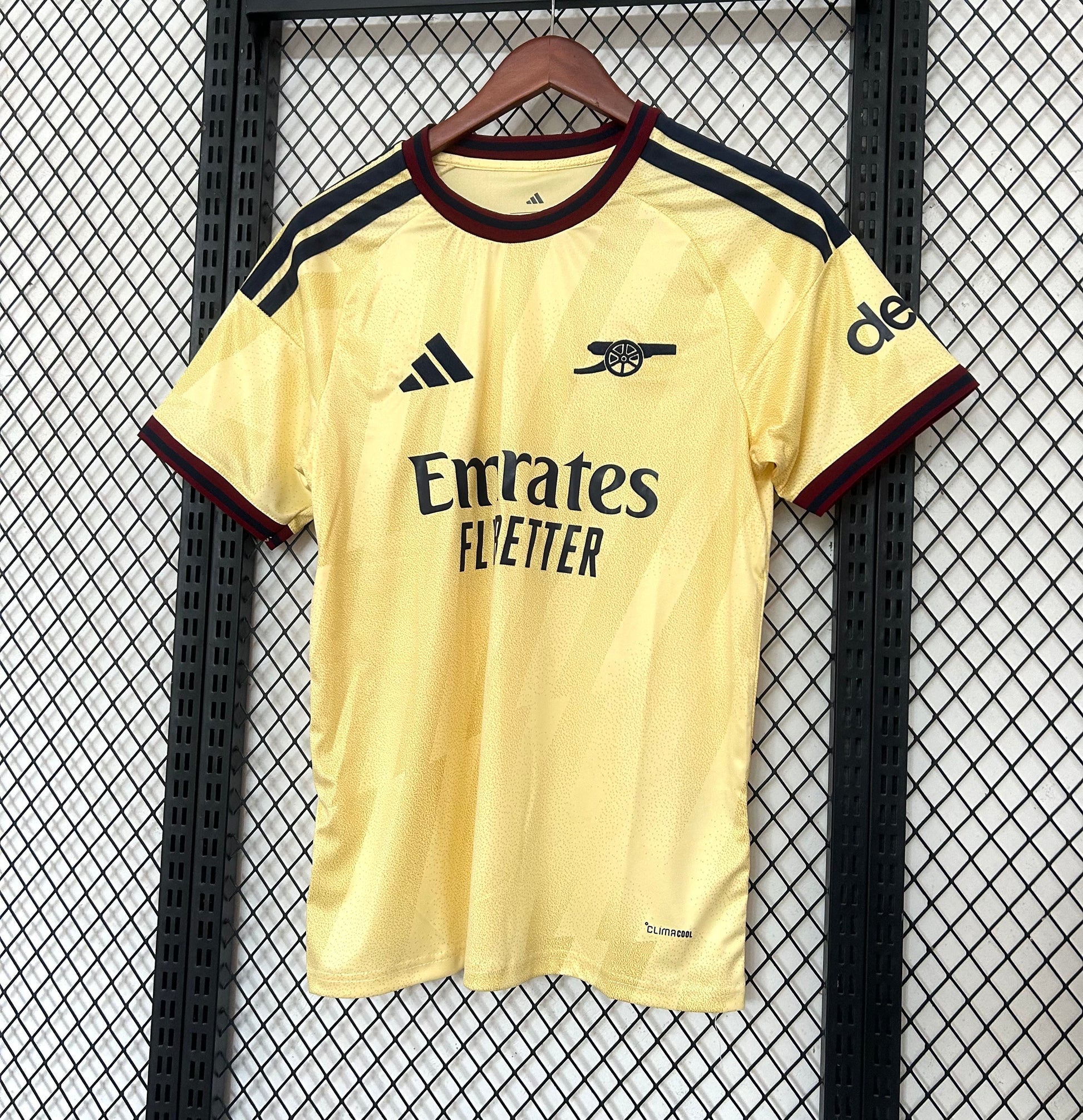 Maillot Arsenal Extérieur 2026/2027 vue face Gunners