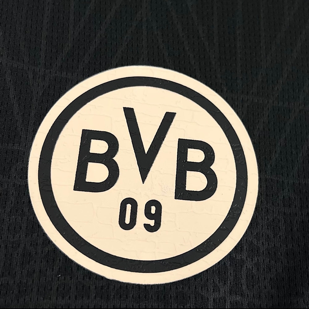 Maillot Borussia Dortmund Extérieur 2026/2027 zoom logo