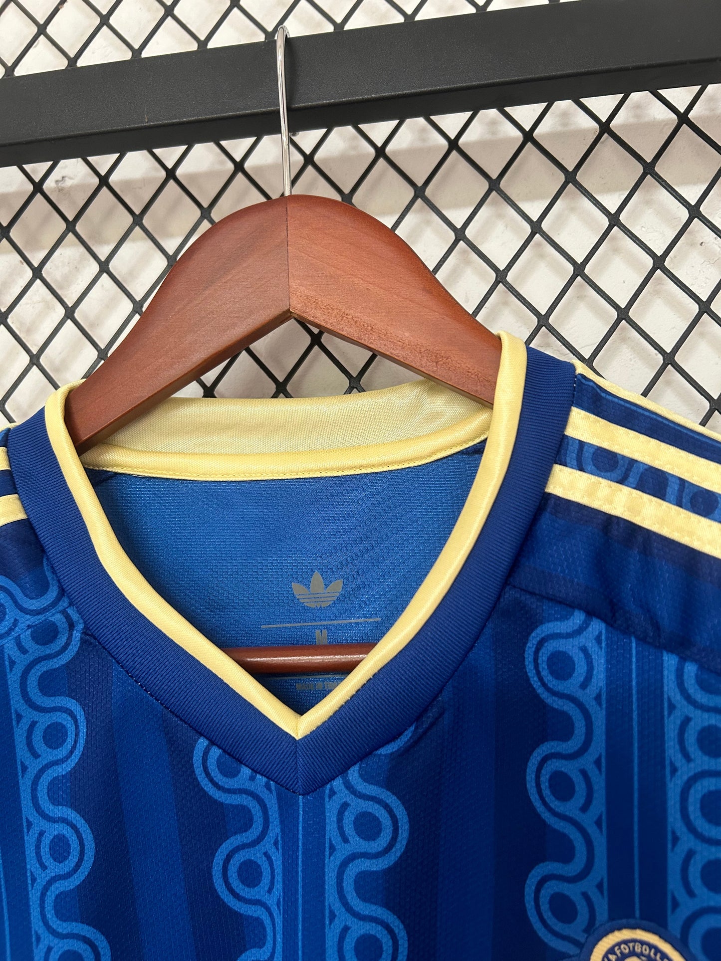 Maillot Suède Domicile 2026 | Flocage Offert