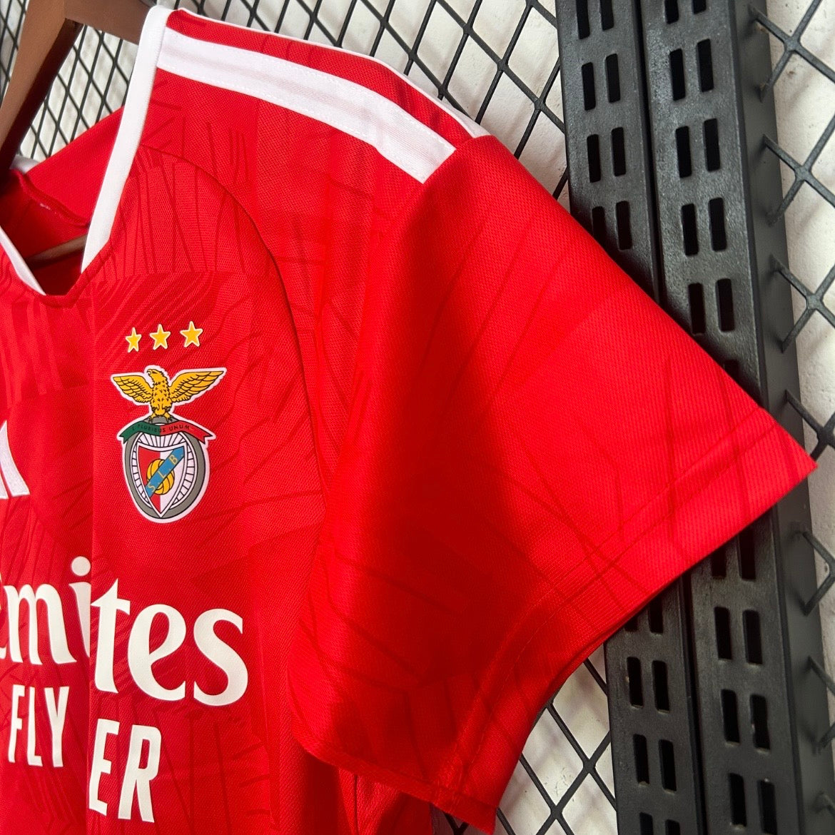 Maillot Benfica Domicile 2026/2027 détail