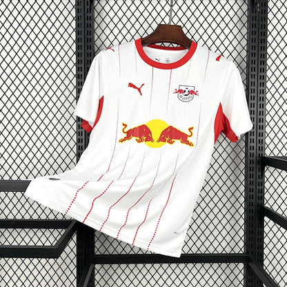Maillot RB Leipzig Domicile 2026/2027 vue face Taureaux Rouges